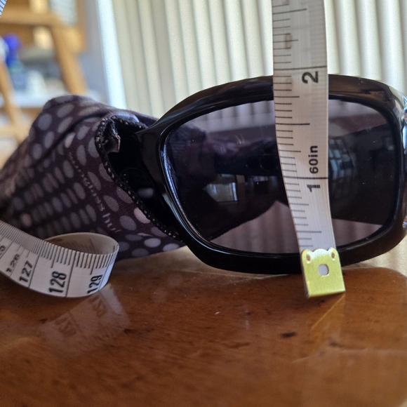 Like new MLB Giants rhinestone sunglasses - Picture 7 of 8